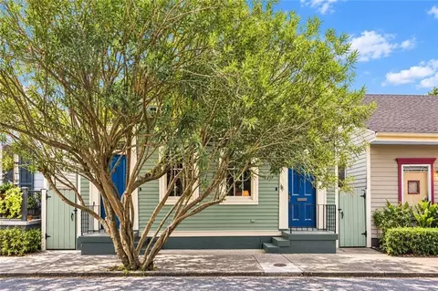 2414 Royal St, New Orleans, LA 70117