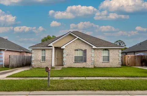 4579 Francisco Verrett Dr, New Orleans, LA 70126