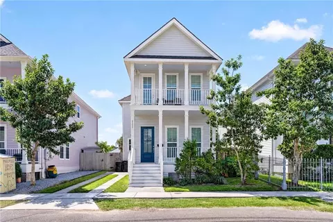2322 Saint Louis St, New Orleans, LA 70119