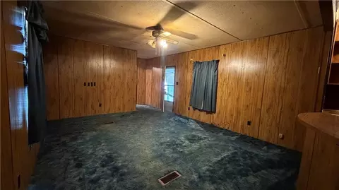 Living - 27 Kendall Ln, Boyce, LA 71409 photo 1 of 1