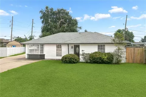 336 River Point Dr, Destrehan, LA 70047