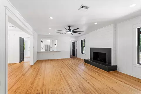 Living - 72287 Military Rd, Covington, LA 70435 photo 2 of 2