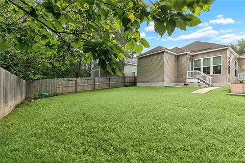 Exterior - 412 W 13th Ave, Covington, LA 70433 photo 6 of 6