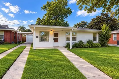 23 Donald Ct, Metairie, LA 70003