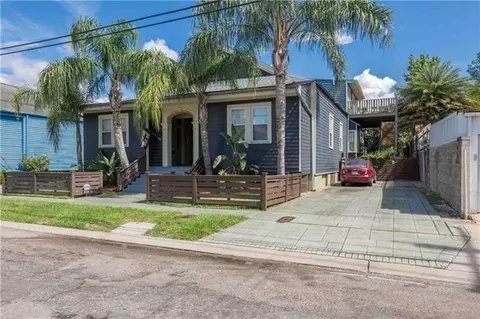 4411 S Liberty St, New Orleans, LA 70115