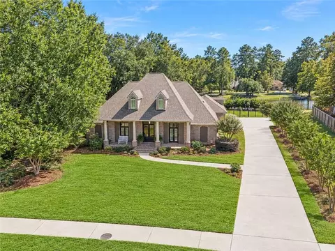 308 Jade Ct, Madisonville, LA 70447