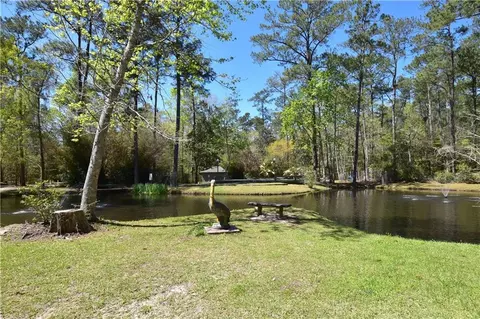 Exterior - 105 Mayers Trce, Slidell, LA 70460 photo 5 of 6