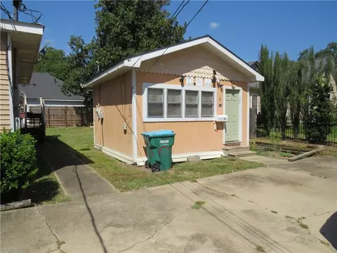 310 S Holly St, Hammond, LA 70403