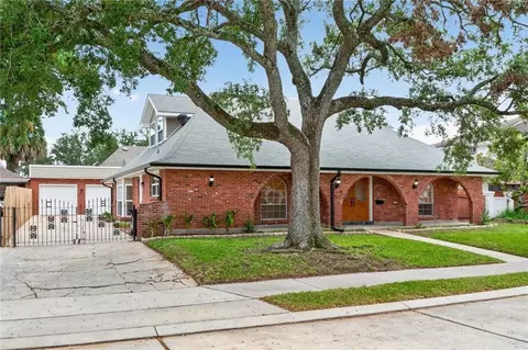 2422 Oriole St, New Orleans, LA 70122