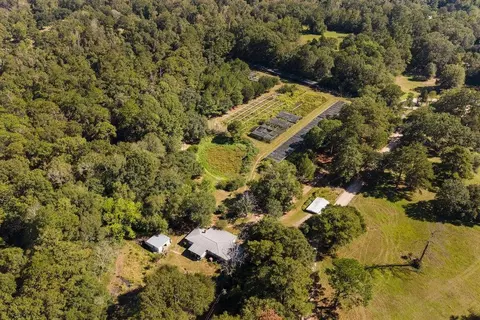 12497 Joseph Rd, Folsom, LA 70437