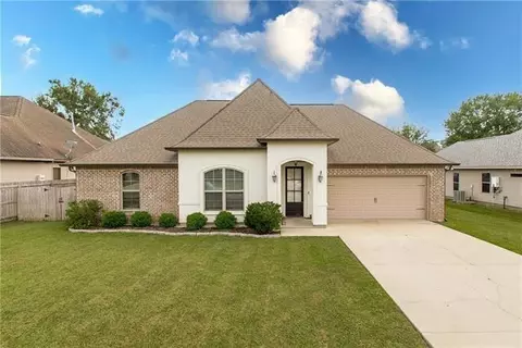 28651 Water Oak Loop, Ponchatoula, LA 70454