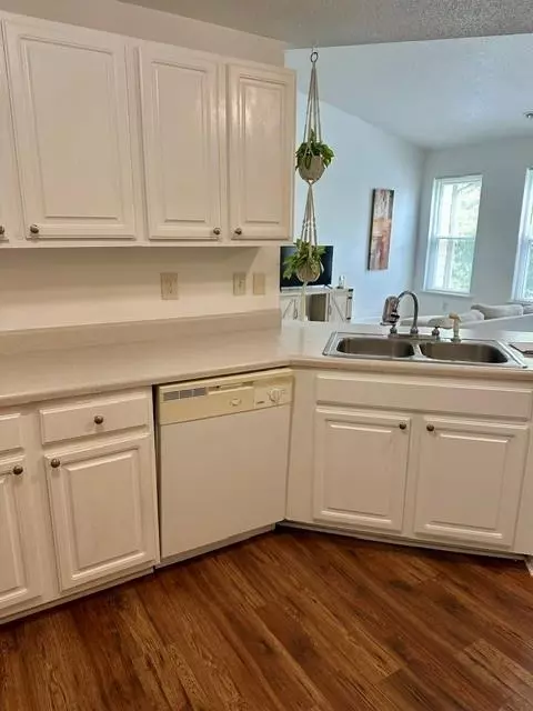 Kitchen - 350 Emerald Forest Blvd #19202, Covington, LA 70433 photo 3 of 3