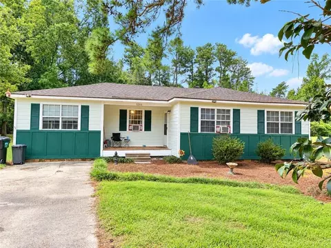 11266 Soape Rd, Hammond, LA 70403
