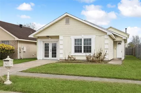 1929 Gladstone Dr, Marrero, LA 70072