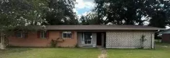 1501 Sylvester St, Abbeville, LA 70510