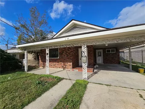 1933 Mandolin St, New Orleans, LA 70122