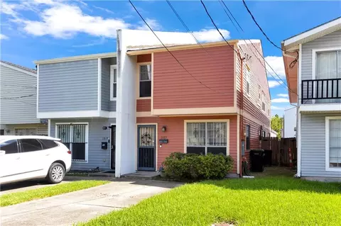 1817 Eighth St, New Orleans, LA 70115