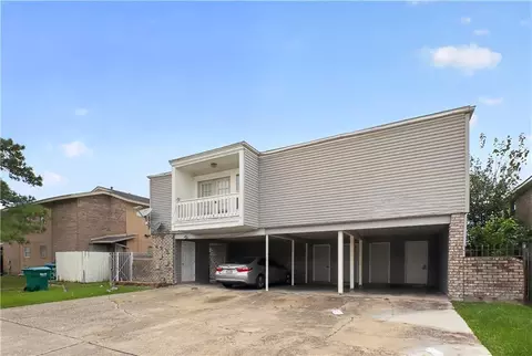 636 Vouray Dr #A, Kenner, LA 70065