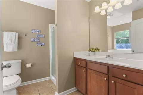 Bath - 305 Allie Ln, Luling, LA 70070 photo 1 of 3