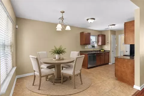 Dining - 305 Allie Ln, Luling, LA 70070 photo 1 of 1