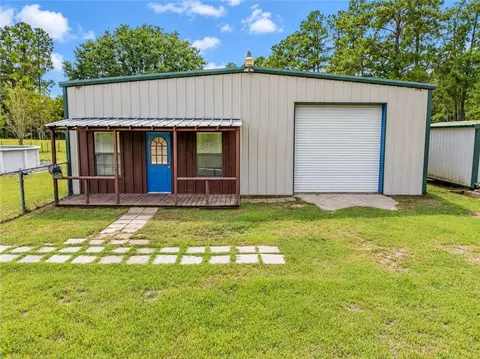 Exterior - 285 Leavines Rd, Boyce, LA 71409 photo 3 of 9