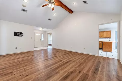 Living - 285 Leavines Rd, Boyce, LA 71409 photo 1 of 4