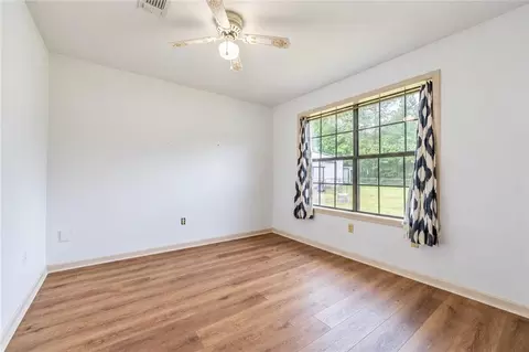 Bedroom - 285 Leavines Rd, Boyce, LA 71409 photo 6 of 7