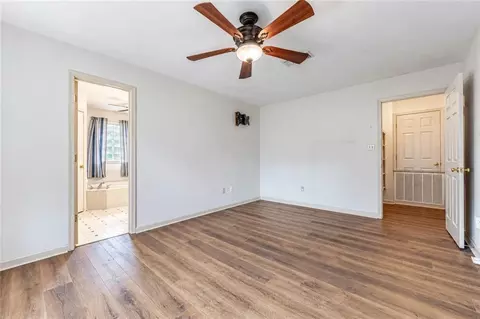 Bedroom - 285 Leavines Rd, Boyce, LA 71409 photo 1 of 7