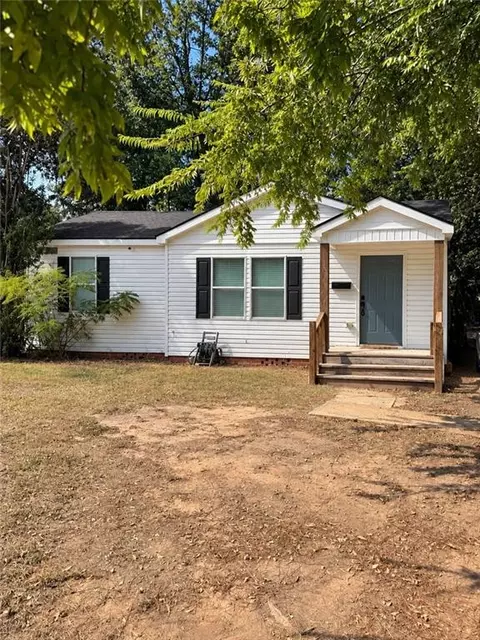 3228 Elliott St, Alexandria, LA 71301