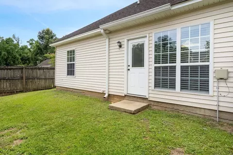 Exterior - 104 Covington Meadow Cir, Covington, LA 70433 photo 3 of 3