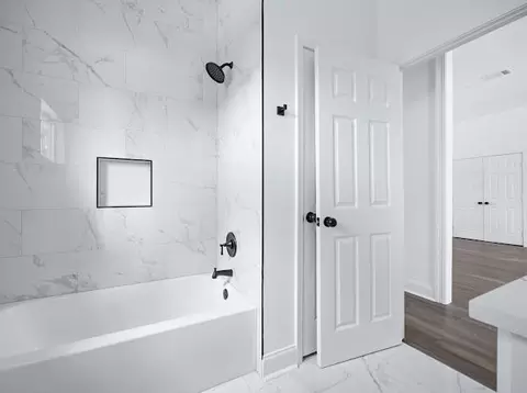 Bath - 2616 Guerra St, Violet, LA 70092 photo 4 of 4