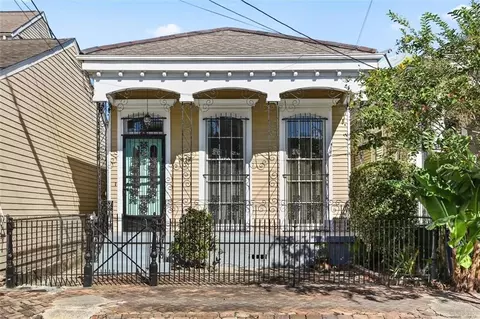3125 Annunciation St, New Orleans, LA 70115