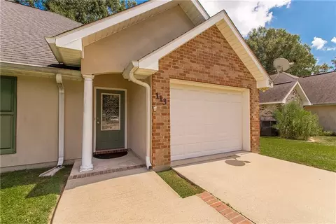 113 S Gate Dr, Ponchatoula, LA 70454