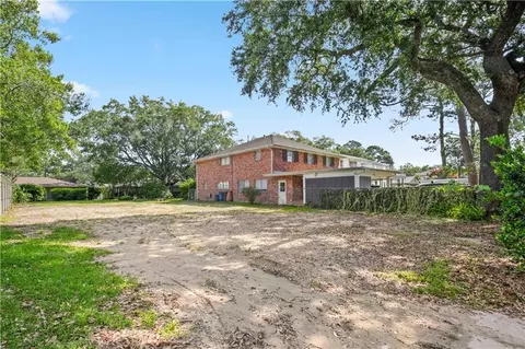 14 Wren St, New Orleans, LA 70124