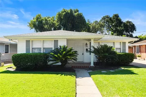 4438 Chalfant Dr, Metairie, LA 70001