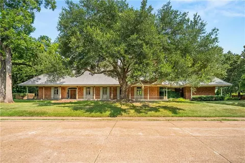 4511 Willowick Blvd, Alexandria, LA 71303