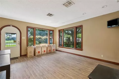 Living - 1302 Williams Blvd, Kenner, LA 70062 photo 1 of 1