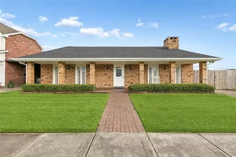 2801 Debouchel Blvd, Meraux, LA 70075