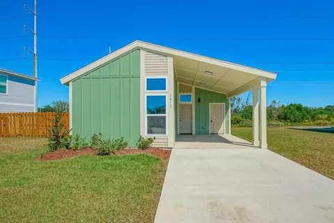 2812 Live Oak Dr, Terrytown, LA 70056