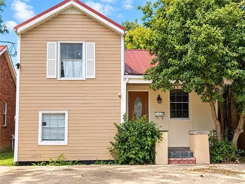 2053 Treasure St, New Orleans, LA 70122