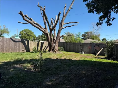 Exterior - 1918 Illinois Ave, Kenner, LA 70062 photo 2 of 3