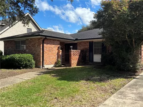 1037 Beverly Garden Dr, Metairie, LA 70002