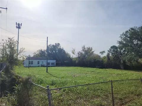 8146 Hayne Blvd, New Orleans, LA 70126