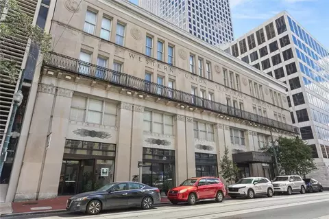334 Carondelet St #306, New Orleans, LA 70130