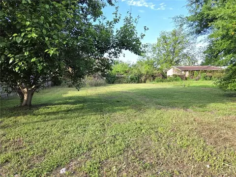 5929 N Claiborne Ave, New Orleans, LA 70117