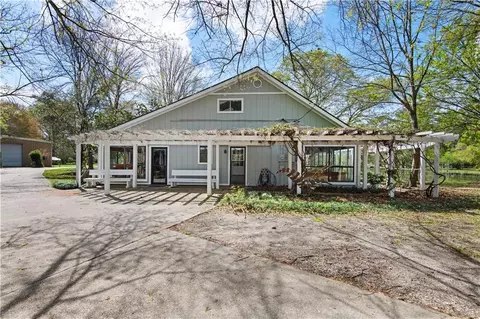 Exterior - 1 Eddins Ln, Slidell, LA 70458 photo 14 of 18