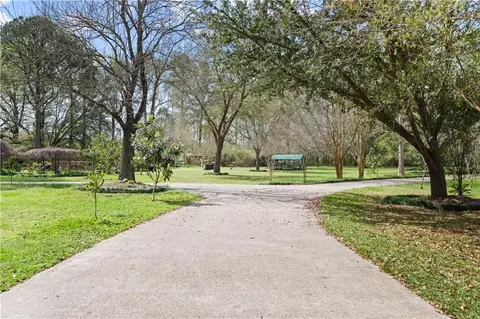 Exterior - 1 Eddins Ln, Slidell, LA 70458 photo 1 of 18