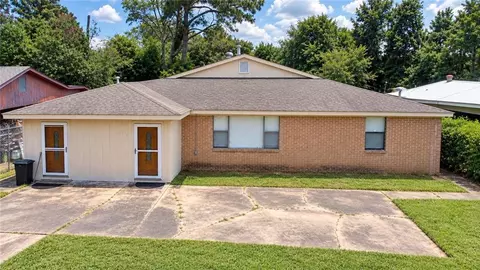 615 Daspit St, Alexandria, LA 71302