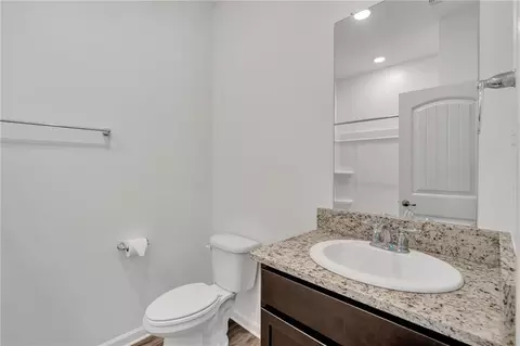 Bath - 4482 Maraisriver Dr, Slidell, LA 70461 photo 2 of 2