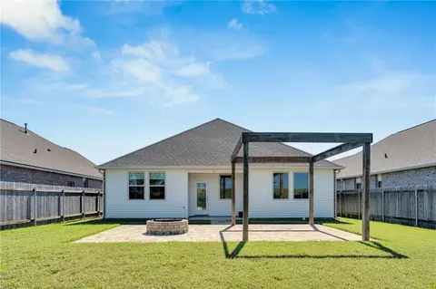 Exterior - 4482 Maraisriver Dr, Slidell, LA 70461 photo 2 of 5
